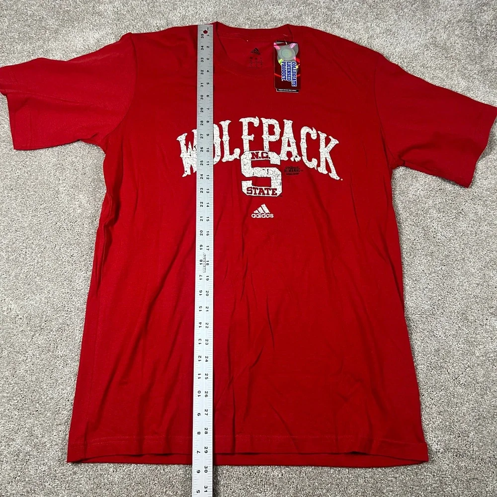 Adidas NC State Wolfpack Mens Red Graphic T-Shirt Size Large NWT - Picture 3 of 6